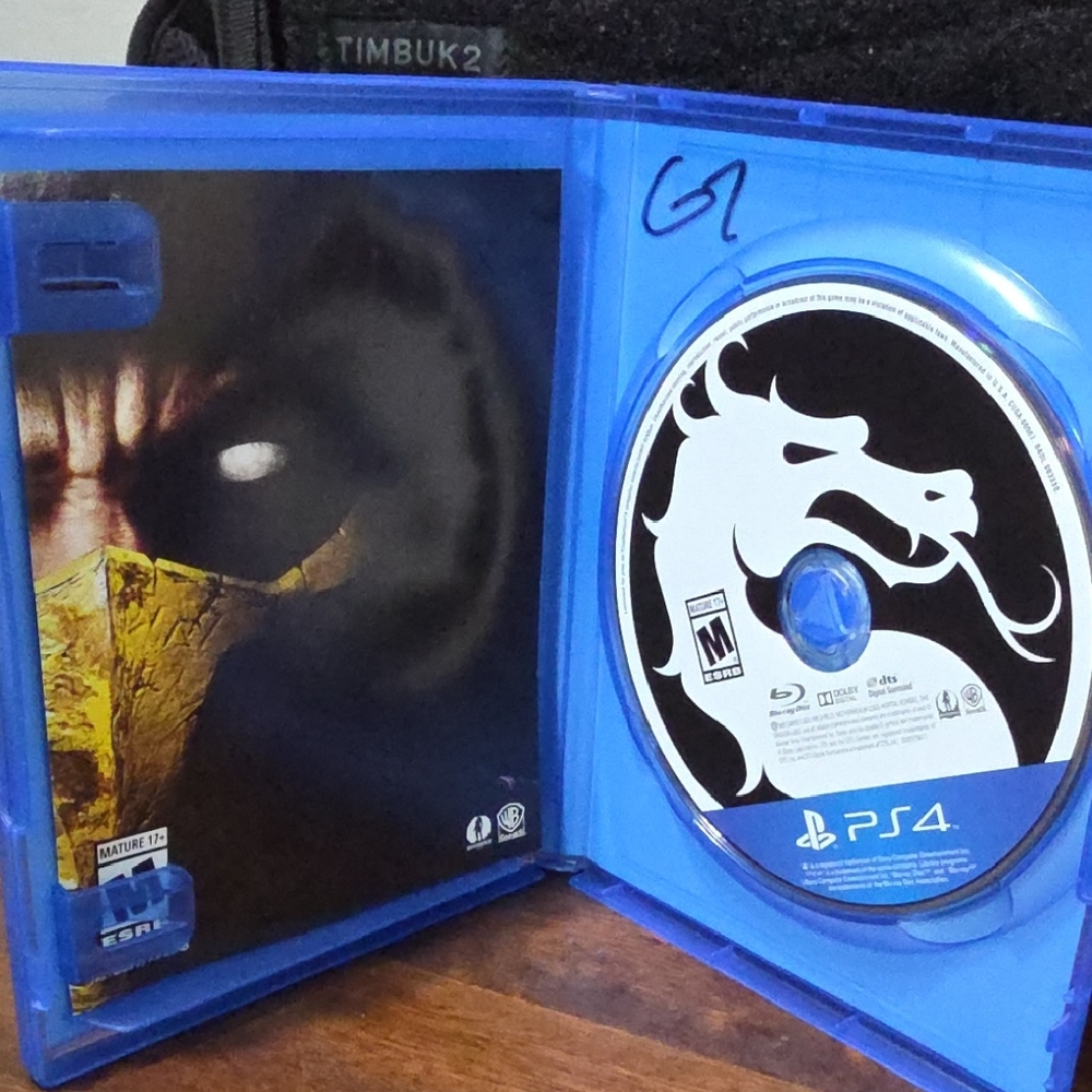 Mortal Kombat Game - Blue Case